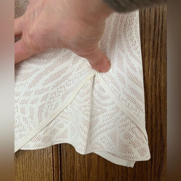 BCBG MaxAzria cream/tan, decorated, sleeveless, V-neck, heavy knit top, Small - Picture 6 of 10